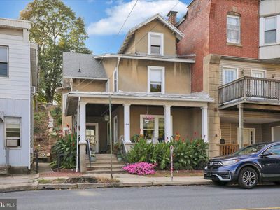 104 S Tulpehocken St, Pine Grove, PA, 17963