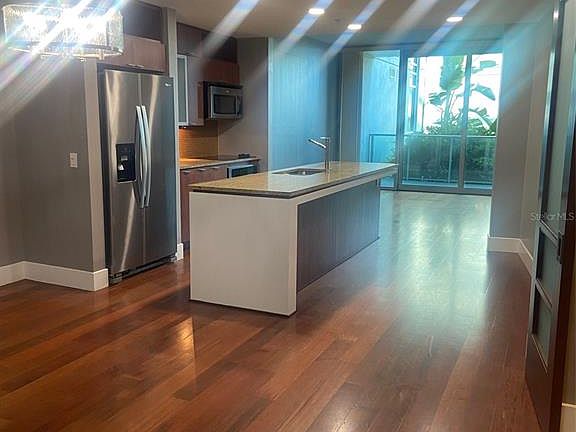 4th image of 111 N 12th St Unit 1412