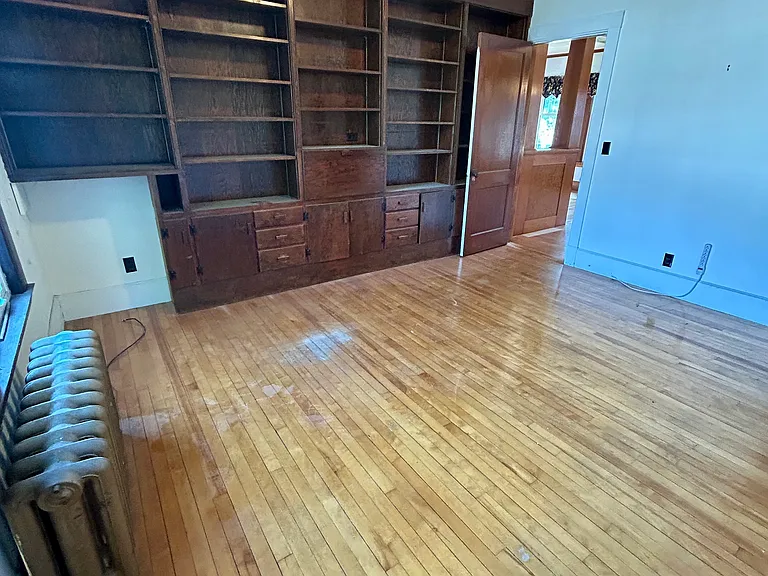 80 Western Ave — Photo 9