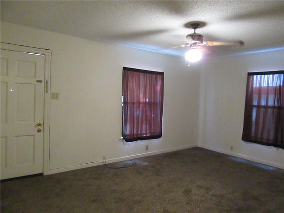 4th image of 3002 S 10th St