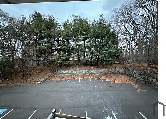 Building Photo 4