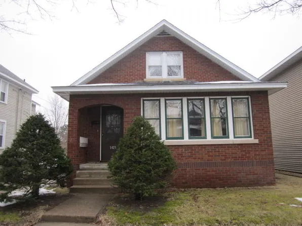 1421 Adams St, La Crosse, WI 54601