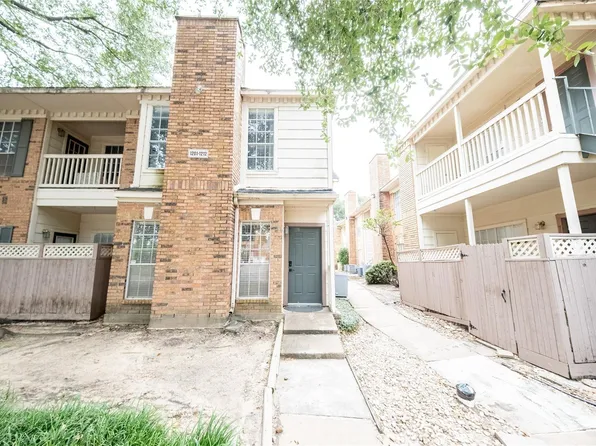 2626 Holly Hall St APT 1201, Houston, TX 77054