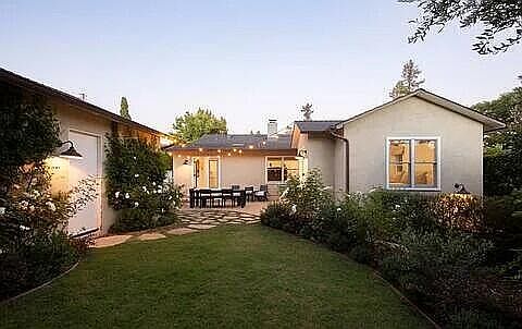 2nd image of 707 Calle Palo Colorado