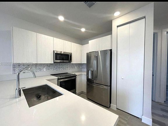 4th image of 10229 NW 64th Ter APT 303