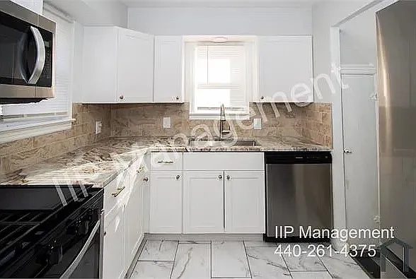 11915 E Granger Rd — Photo 6