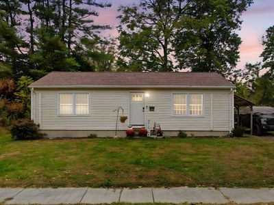 75 Phillips St, Greenfield, MA, 01301