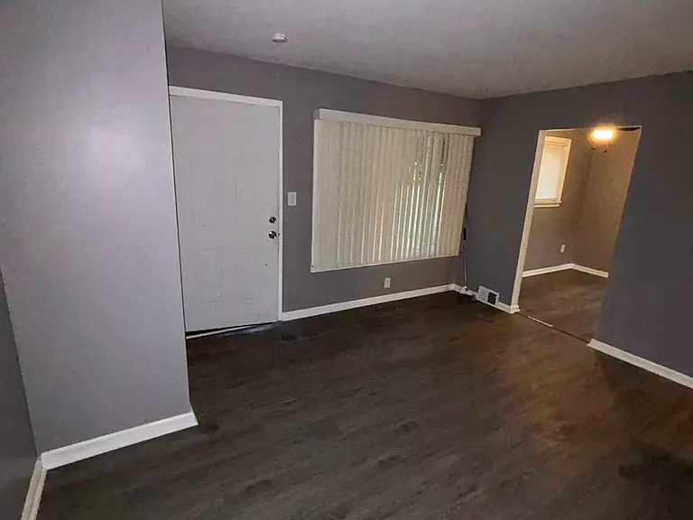 2721 S Ethel St — Photo 7