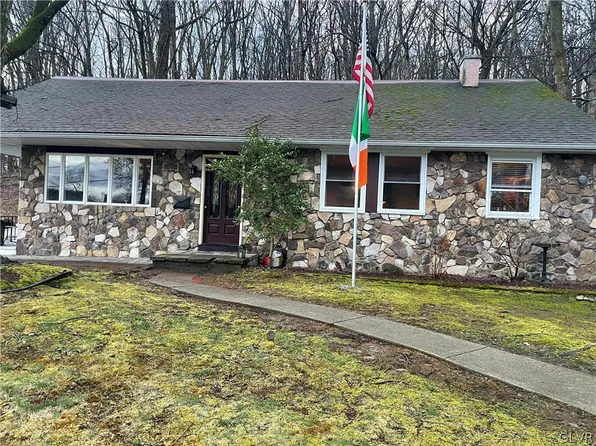 230 Church St, Bangor, PA 18013