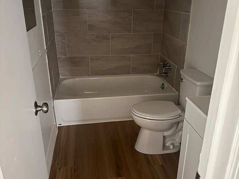 1731 N 76th Ter #1731 — Photo 5