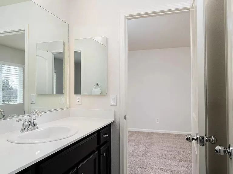 10890 Arrington Dr — Photo 24