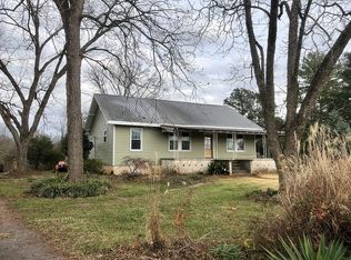 375 Stewart Rd, Walhalla, SC 29691