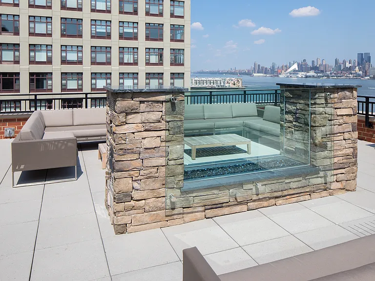 1400 Hudson St #803 — Photo 13