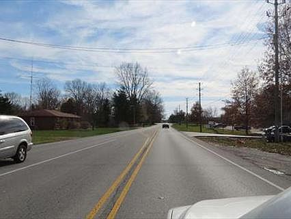 2nd image of 7441 Hague Rd