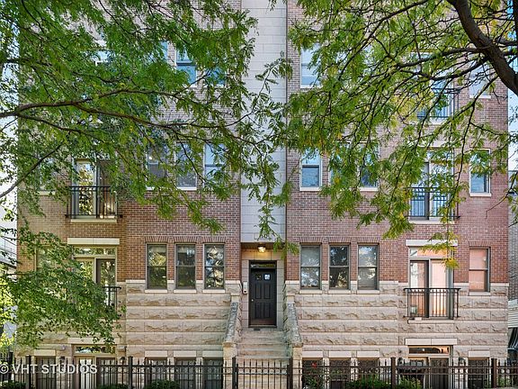 2nd image of 1142 N Wood St APT 3S