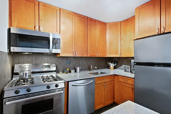 Sold by Compass | media 3