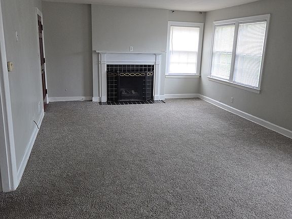 2nd image of 2911 Bon Air Ave #2