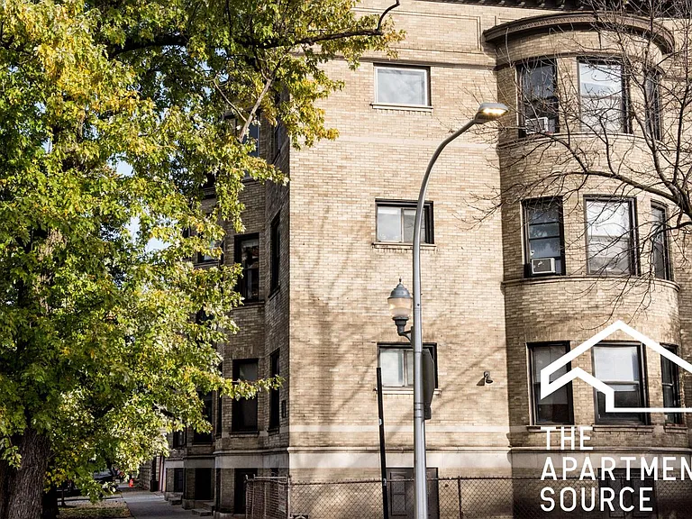 923 W Waveland Ave #2D — Photo 12