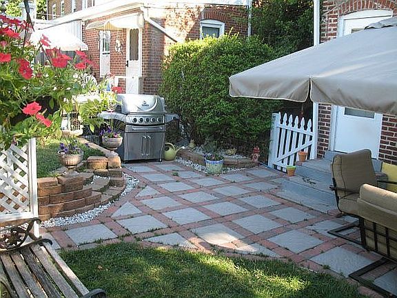 Backyard Patio with Speaker System & Grilling Area