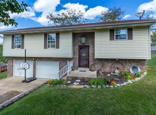 503 N Washington St, De Soto, MO 63020