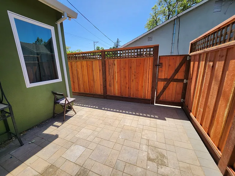 1598 Valota Rd — Photo 34