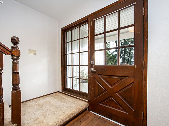 4th image of 9695 SW Ventura Ct