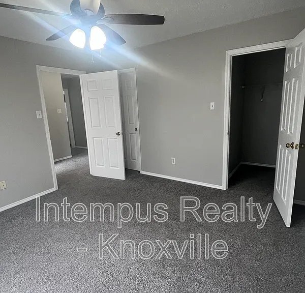 1013 Ashley Michelle Ct — Photo 15