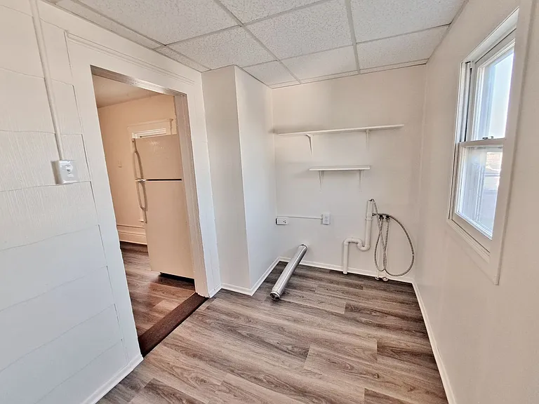 118 S Franklin St — Photo 11