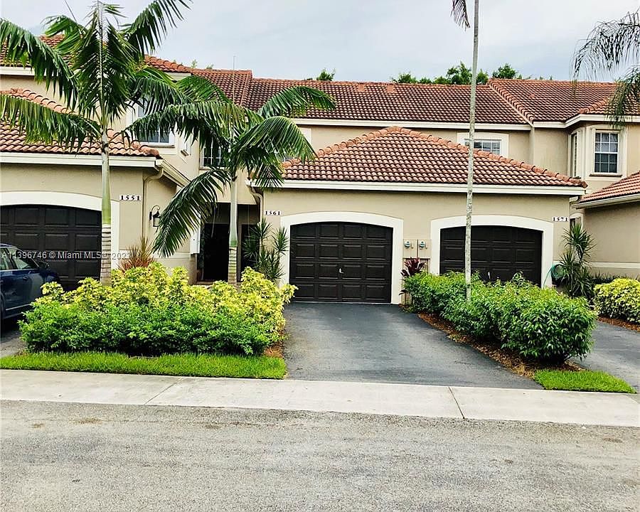 1st image of 1561 Sorrento Dr #1561