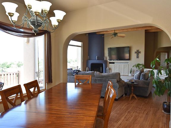 5th image of 4461 Bella Vista Cir