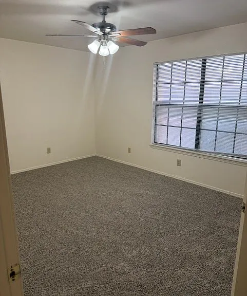 4424 Junction Dr — Photo 11