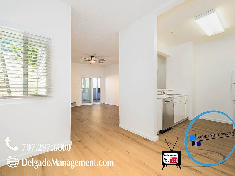 1201 Glen Cove Pkwy #806 — Photo 5