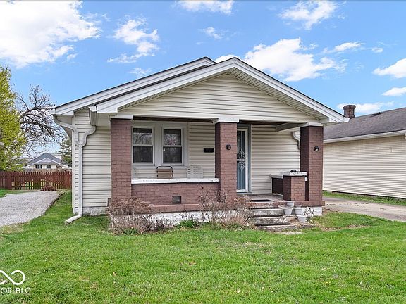 2nd image of 735 Ingomar St