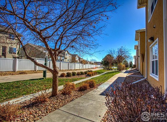 5th image of 810 Lucca Dr