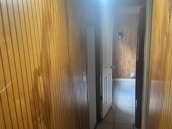 4th image of 805 Henshaw Dr #6