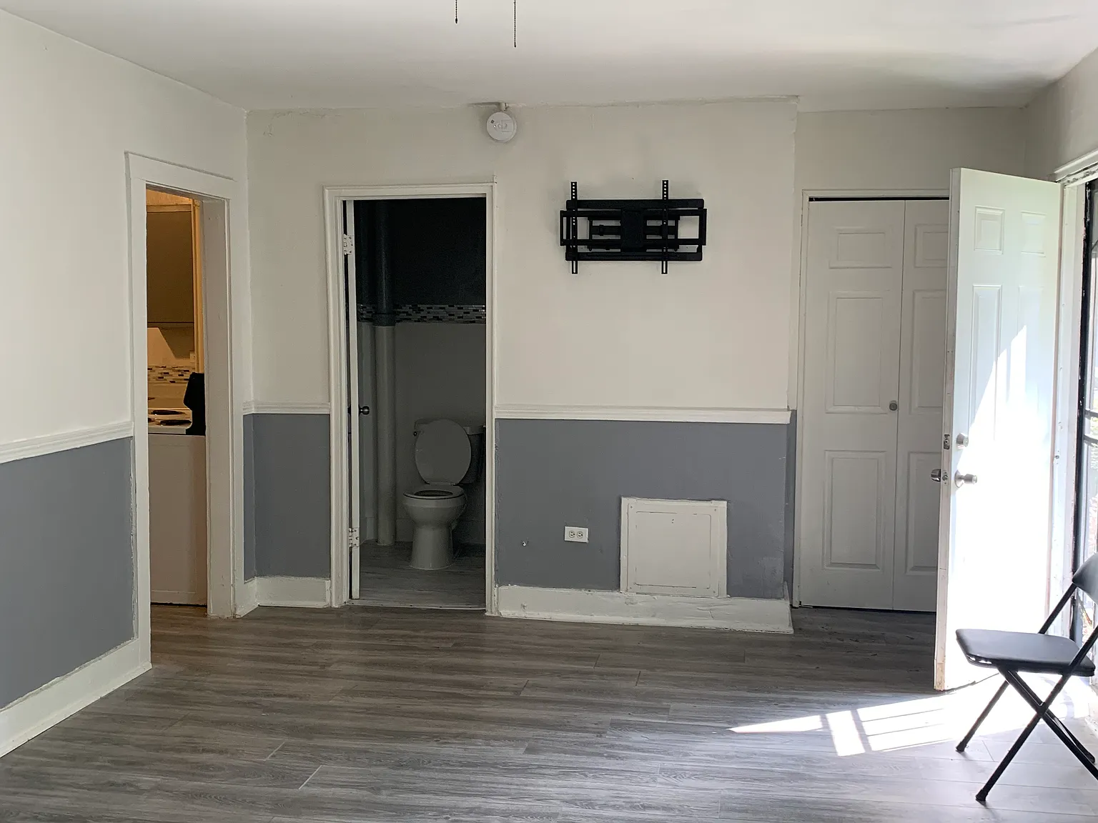1 bed, 750 sqft, $650 — Photo 3