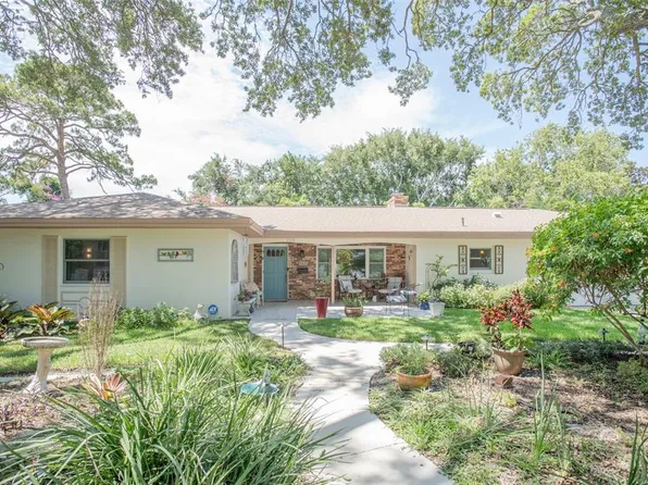 229 57th Ave S, Saint Petersburg, FL 33705