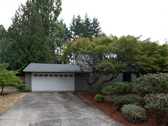 2nd image of 126 162nd Ave SE