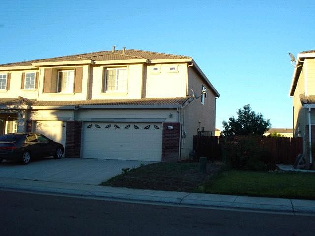 2nd image of 8953 Bergamo Cir