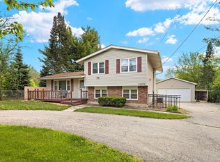 35976 N Fairfield Rd, Ingleside, IL 60041