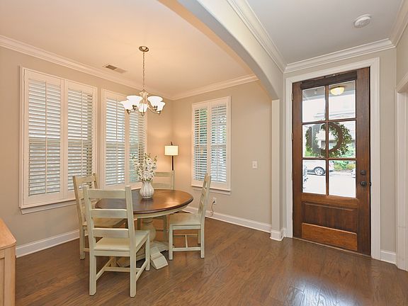 4th image of 115 Benjamin Ln