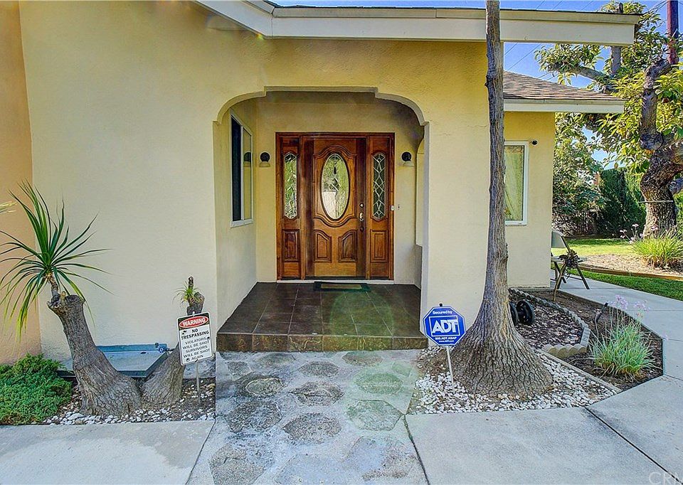1st image of 1628 Pepper Dr