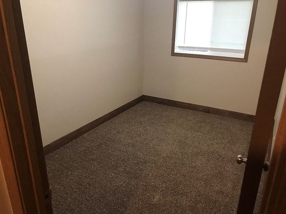 1st image of 4605 Ontario St #1