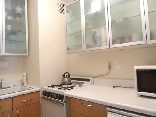 Rented by Citi Habitats | media 10