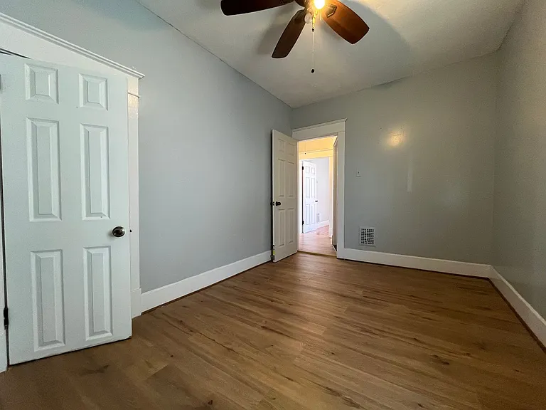 307 Berkshire Ave — Photo 14