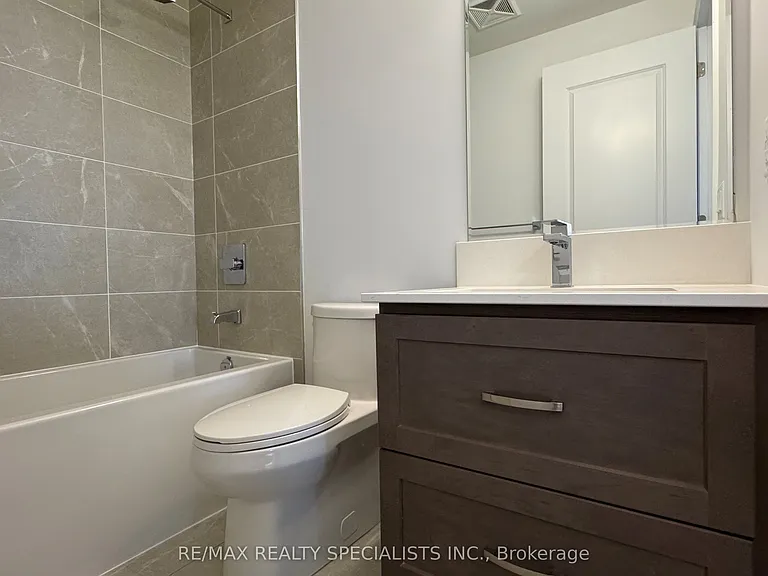 30 Elm Dr W #3103 — Photo 36