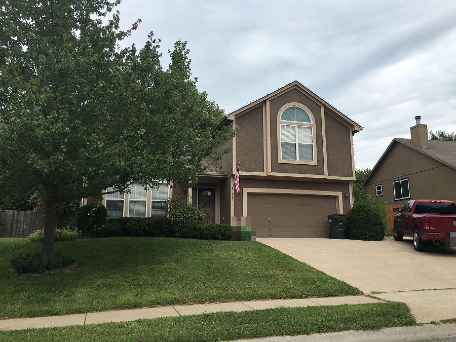 1st image of 417 NW Eastwood Dr