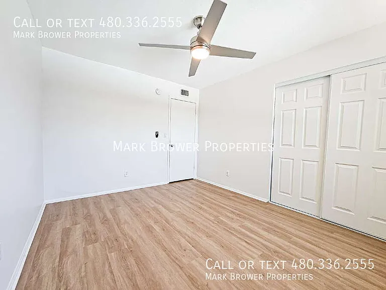 4217 N Miller Rd — Photo 16