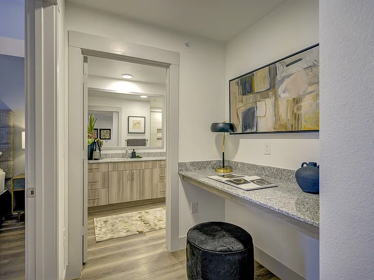 Alexan Rivercrest — Photo 14