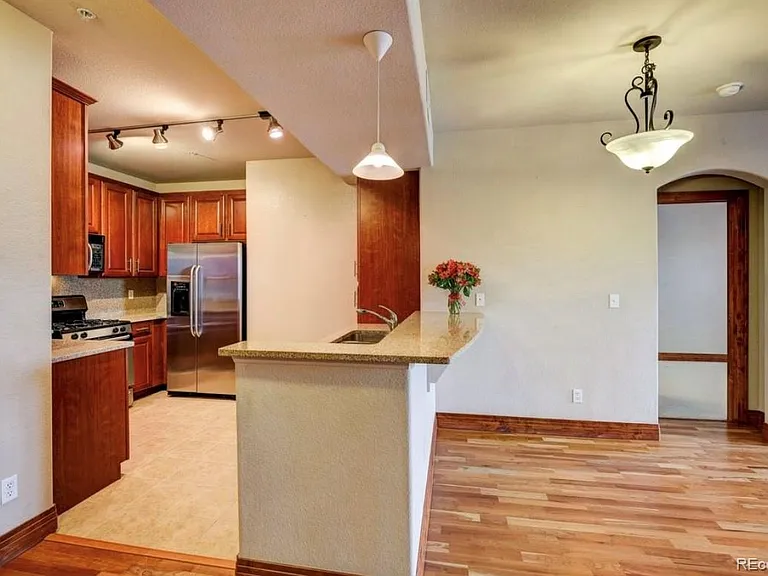 9079 E Panorama Cir #204 — Photo 8